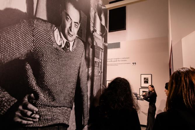 Aosta, Centro Saint-Bénin, 7 novembre 2025. Finissage della mostra "Brassaï. L’occhio di Parigi". Per l'occasione gli studenti del Liceo Musicale di Aosta hanno interpretato un repertorio ispirato dalla mostra.