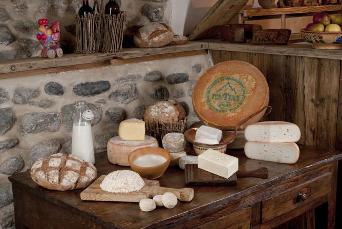 La produzione del formaggio: il caglio - GRANDI FORMAGGI